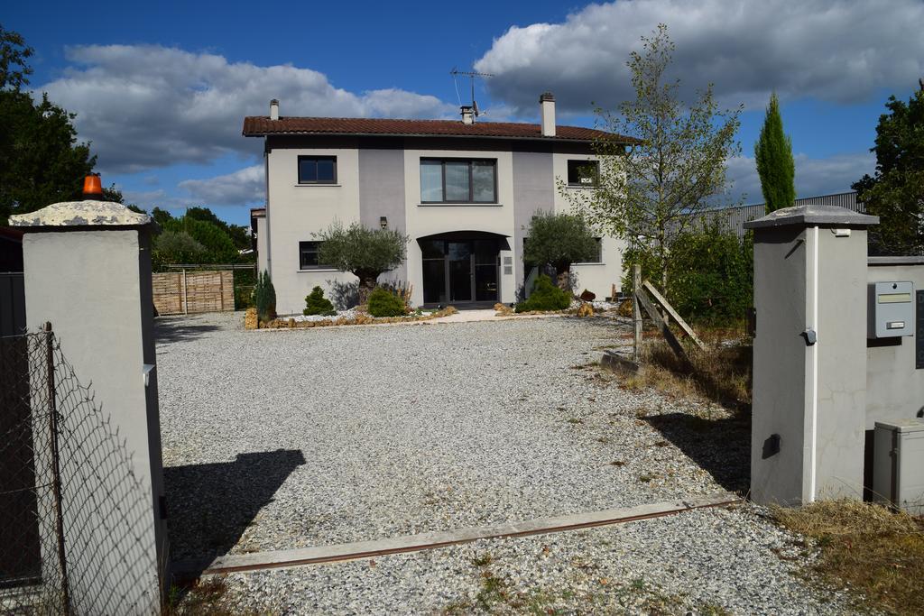 Lumineux T2B A Mont De Marsan Apartment Luaran gambar